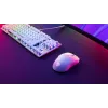 Turtle Beach Pure Air White – itin lengva belaidė ergonominė žaidimų pelė su RGB apšvietimu, 26K DPI optiniu jutikliu, 125 h baterija