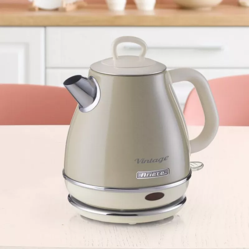 Ariete 2868 Vintage 1 L elektrinis virdulys iš nerūdijančio plieno arbatžolėms, arbatai ir vaistažolių gėrimams, automatinis išsijungimas, ergonomiška rankena, 1 l, 1600 W, šviesiai smėlinė
