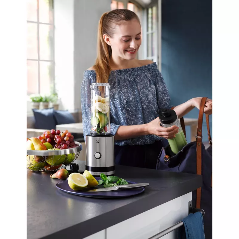 Stalinis blenderis WMF KITCHENminis 0416500011, 0,6 L, 300 W, nerūdijantis plienas