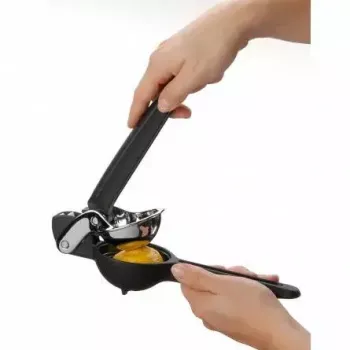 WMF 0646906210 citrusinė spaudyklė, plastikas, nerūdijantis plienas, juoda