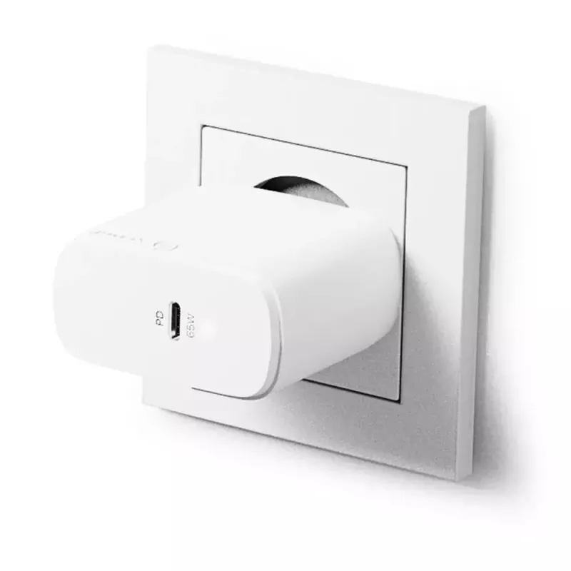 AC įkroviklis ALOGIC 1X65 Universal White