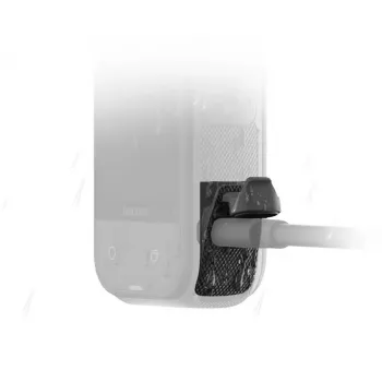 Užvalkalas Insta360 X5 USB-C prievadui – Viso oro sąlygų įkrovimo dangtelis, juodas, 26,2×15,1×9,5 mm