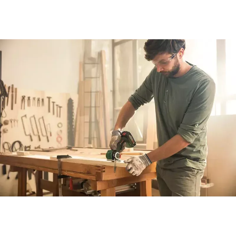 Bosch AdvancedCut 18 7000 RPM Juoda, Žalia, Raudona, Sidabrinė