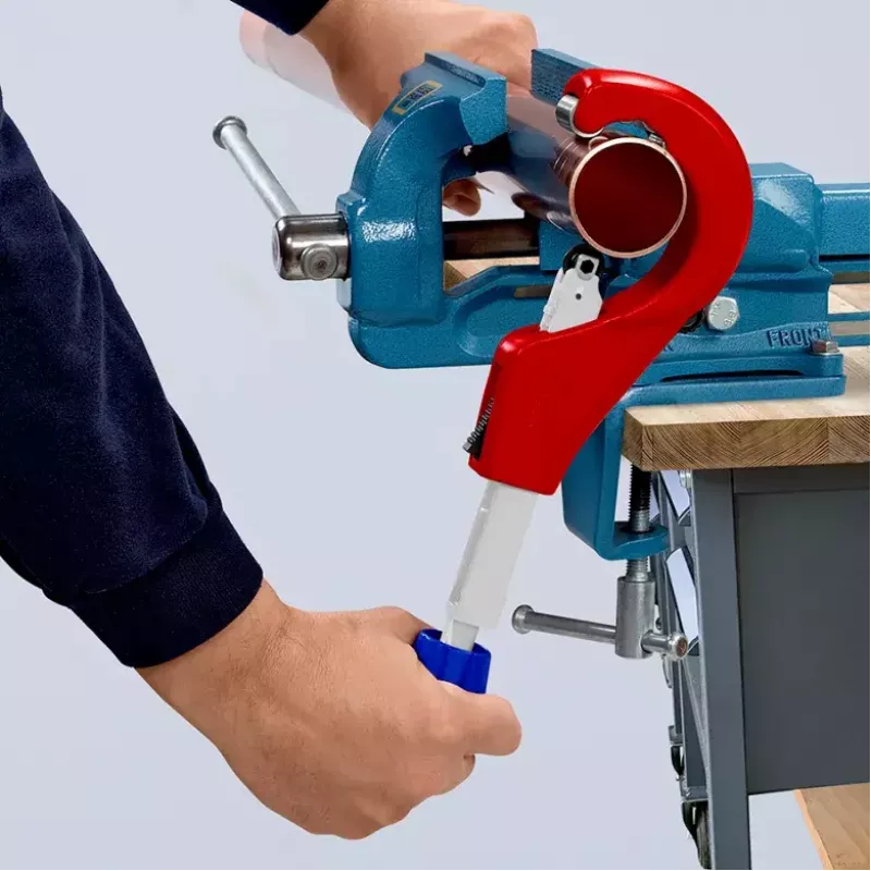 Vamzdžių pjovimo įrankis Knipex 90 31 03 BK, tinka variui, žalvariui, plienui