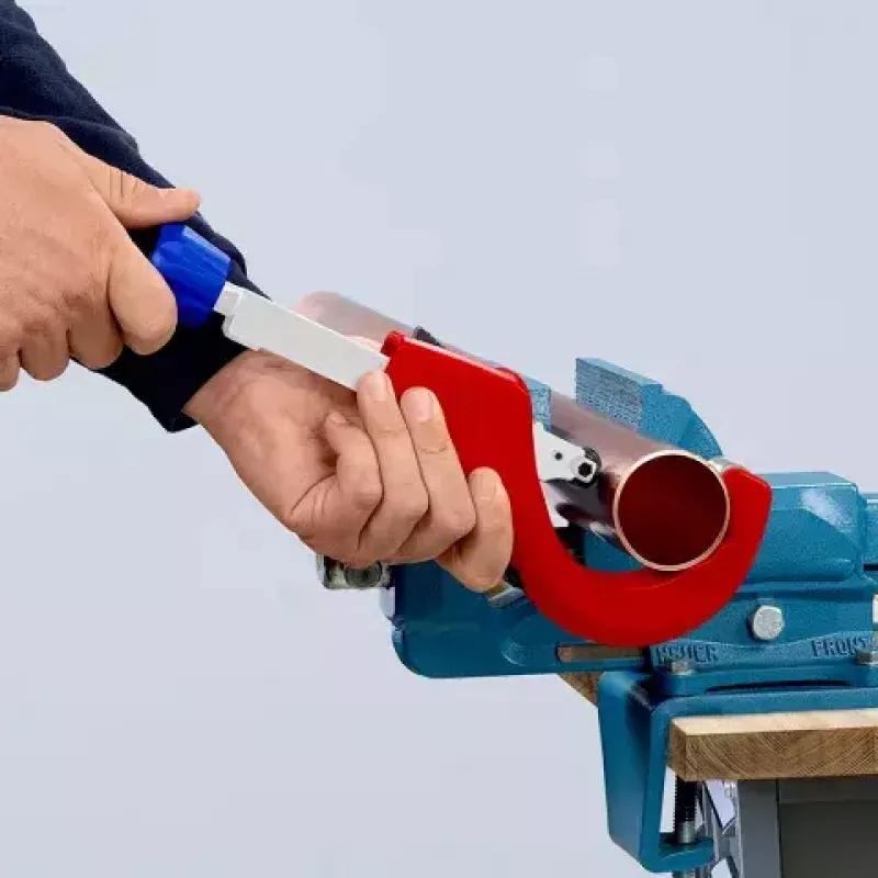Vamzdžių pjovimo įrankis Knipex 90 31 03 BK, tinka variui, žalvariui, plienui