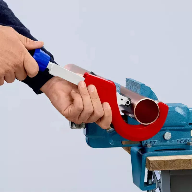 Vamzdžių pjovimo įrankis Knipex 90 31 03 BK, tinka variui, žalvariui, plienui