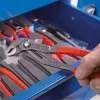Įrankių rinkinys Knipex 00 20 01 V17 replės putplasčio dėkle