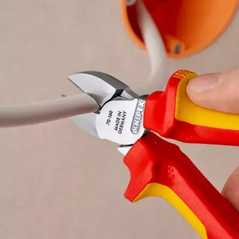 Įstrižinės replės Knipex 70 06 160 T
