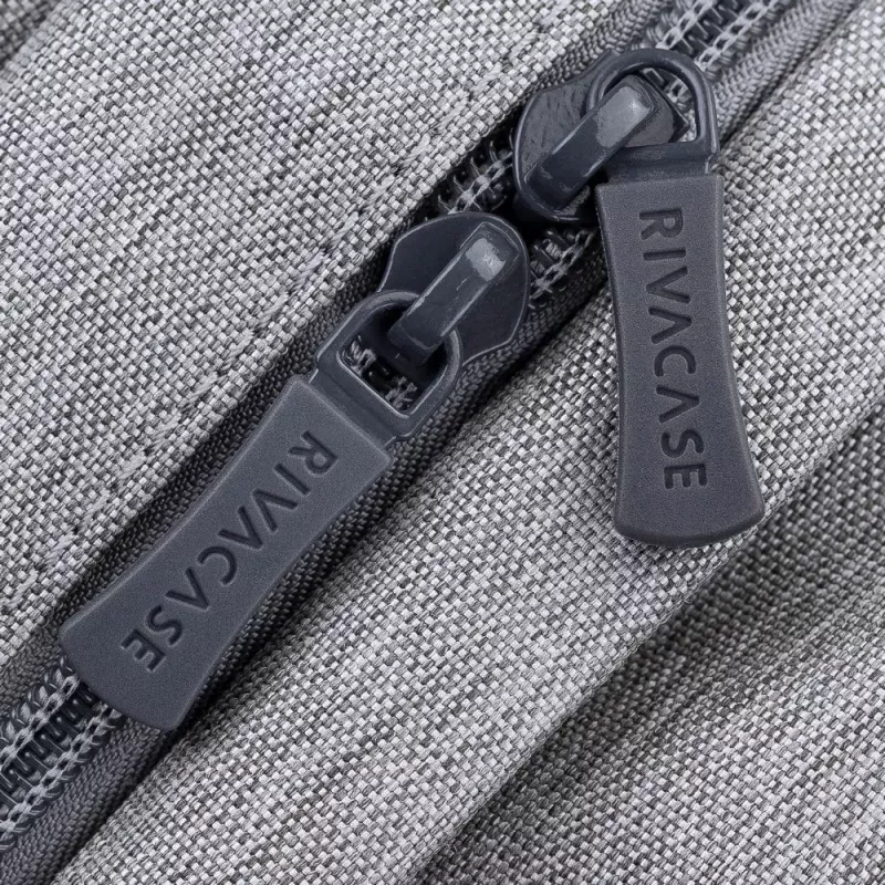Kuprinė Rivacase 7567, 43,9 cm (17,3 colio)