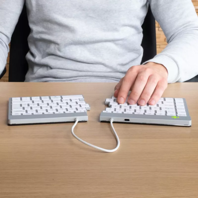 R-Go Tools ergonominė klaviatūra R-Go Split Break su pertraukų programine įranga, ergonominė išskleidžiama klaviatūra, QWERTY (US), Bluetooth, balta