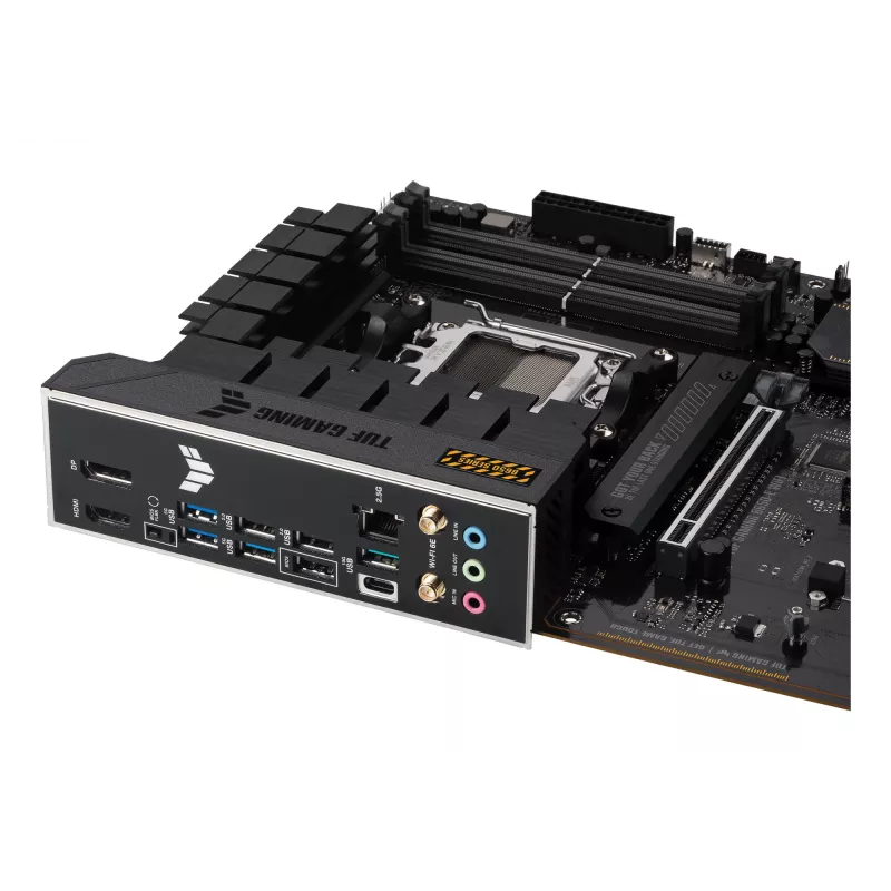Motininė plokštė ASUS TUF GAMING B650-E WIFI ATX lizdas Socket AM5 DDR5 4x DIMM 192GB Wi‑Fi 6E Bluetooth 5.3 3x M.2 2,5Gb LAN