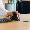 R-Go HE Break ergonominė vertikali pelė su pertraukų programine įranga, didelė (rankos dydis ≥ 185 mm), kairiarankiams, laidinė, juoda