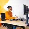 R-Go Tools dokumentų laikiklis R-Go Read2Write, tinkamas skaitymui ir rašymui, ergonomiškas, su minkšta putplasčio riešo atrama, matinis akrilas