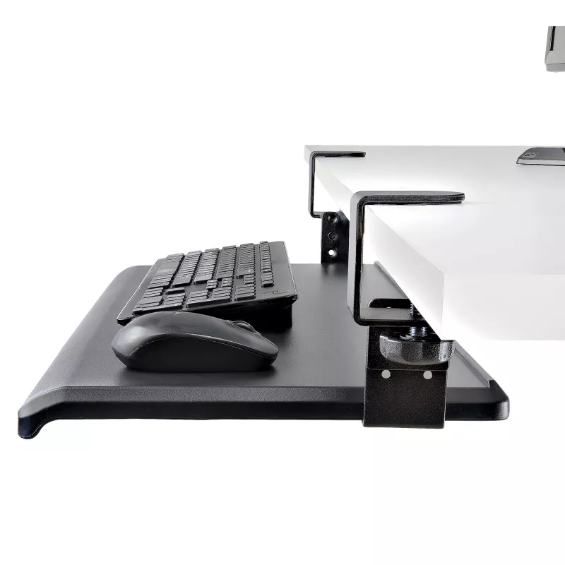 StarTech.com po stalu montuojama klaviatūros lentyna, užspaudžiama ergonomiška klaviatūros laikiklis, iki 12 kg, slankiojanti klaviatūros ir pelės dėžė su C-spaustuvais, reguliuojamo aukščio (3,9/4,7/5,5 col.)