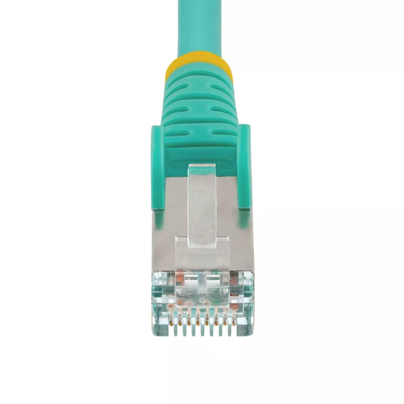 StarTech.com CAT6a Ethernet kabelis 50cm - Aqua - LSZH - 10GbE 500MHz 100W PoE++ - S/FTP - Su apsauginiais gaubtukais