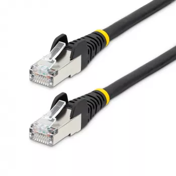 StarTech.com 5m CAT6a Ethernet kabelis - juodas - mažai dūmų, be halogenų (LSZH) - 10GbE 500MHz 100W PoE++ RJ-45 su apsauga nuo užkabinimo ir įtempimo mažinimu S/FTP tinklo jungiamasis kabelis
