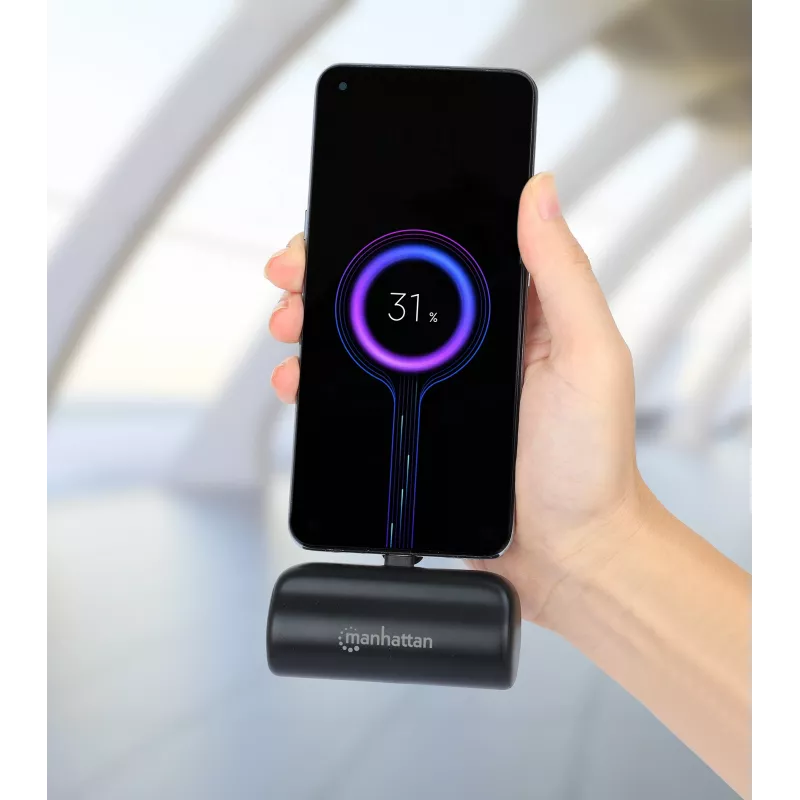 Manhattan nešiojamas powerbank su integruotu USB-C kištuku, 5000 mAh, iki 10W išvestis, stovelis, juoda, 1 metų garantija