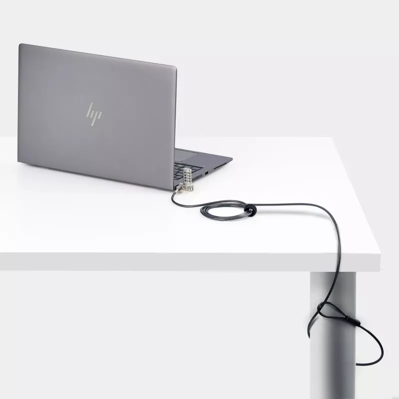 StarTech.com Universal Laptop Cable Lock 6.6ft (2m) – rakinama kabelinė spyna nešiojamam kompiuteriui, suderinama su Noble Wedge®/Nano/K-Slot, serijinė kombinacinė spyna, TAA