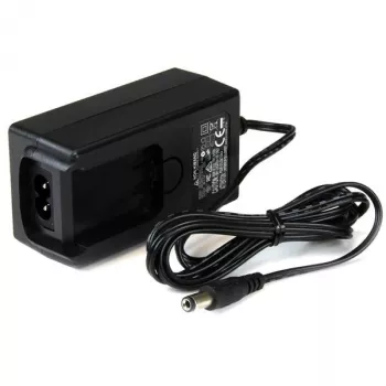 StarTech.com nuolatinės srovės maitinimo adapteris – 5V, 3A, universalus, vidaus, 100-240 V, 5 V, 3 A, M tipo