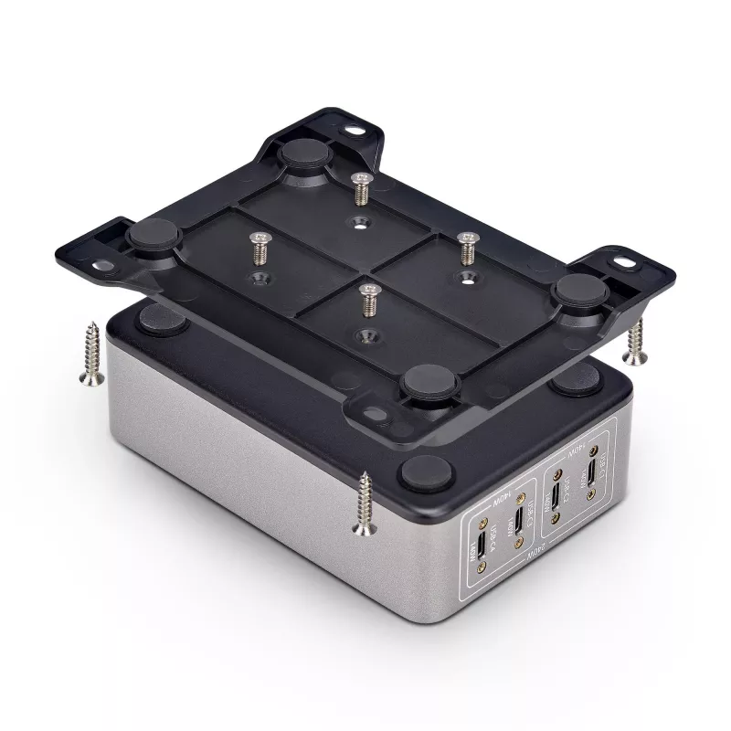 StarTech.com 4 prievadų kelių įrenginių USB-C įkroviklis, 240 W bendra galia, vienas prievadas 140 W EPR, PD 3.1, varžtiniai fiksavimo prievadai, konferencijų salėms, montavimo laikiklis paviršiui