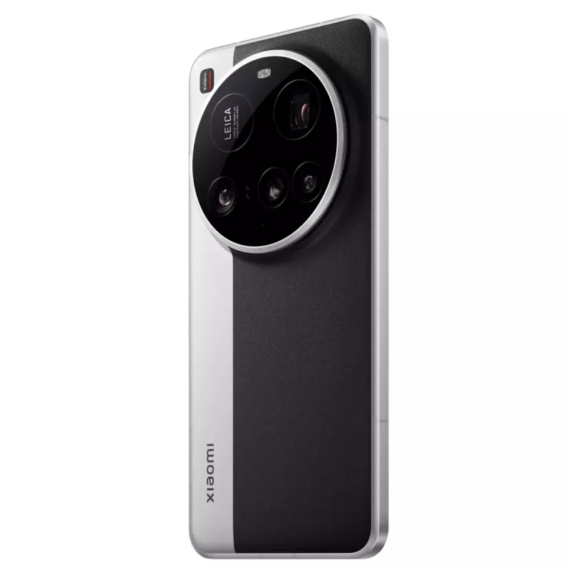 Išmanusis telefonas Xiaomi 15 Ultra 6,73 colio 16 GB 512 GB Black Silver