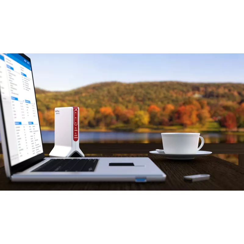 FRITZ!Box 6820 LTE maršrutizatorius belaidžiu ryšiu Gigabit Ethernet vienos juostos (2,4 GHz) 4G baltas