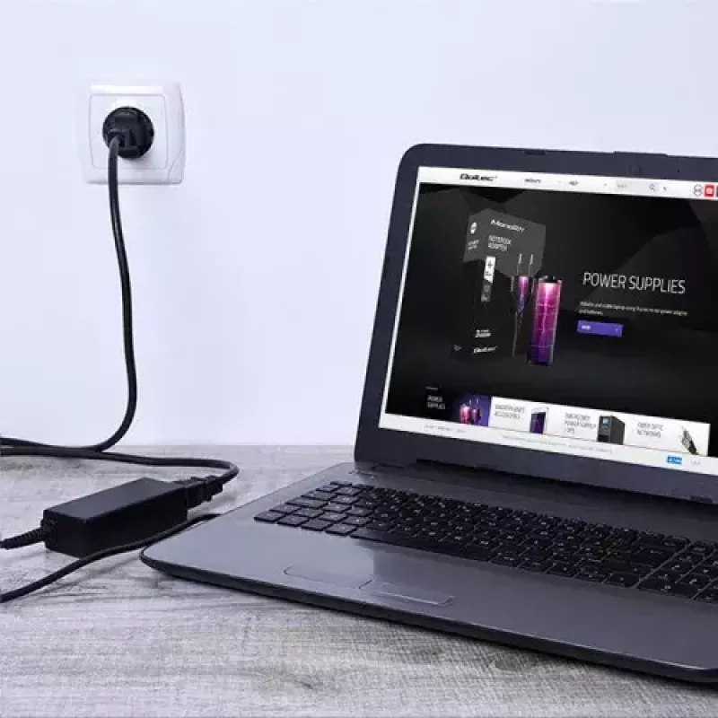 Qoltec 52408 kroviklis patalpoms AC nešiojamam kompiuteriui 19V 2,1A juodas