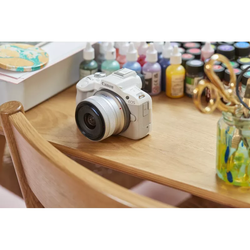 Veidrodinė kamera Canon EOS R50 White 24,2 MP 4K Ultra HD