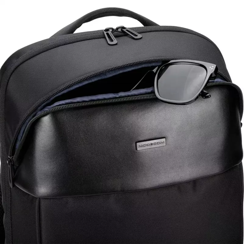 Dėklas nešiojamam kompiuteriui MODECOM Active 15 PLE‑MC‑ACTIVE‑15, 15,6 col., eko oda, juodas, užtrauktukas, USB prievadas