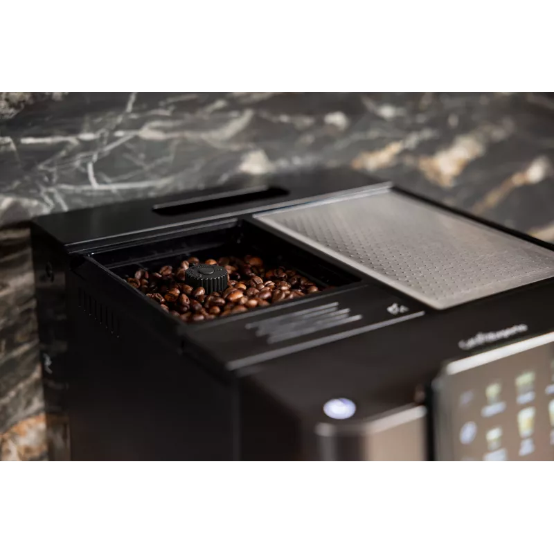 Beko CEG7304B CaffeExperto kavos aparatas su garo pypke