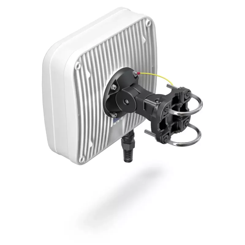 Kryptinė antena QuWireless QuMax PoE/LAN, daugiajuostė 0.694–2.7 GHz, iki 6 dBi, balta