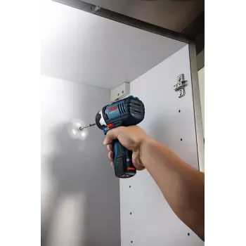 Akumuliatorinis smūginis veržliaraktis Bosch GDR 12V-105 Professional 1/4 colio 2600 RPM 105 N⋅m juodas, mėlynas