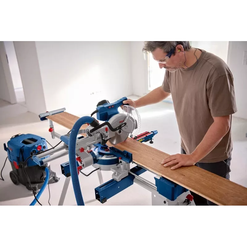 Pjūklas kampinis Bosch GCM 305-216 D PROFESSIONAL 4200 RPM 1200 W