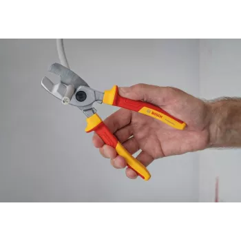 Kabelių pjoviklis Bosch 1600A02NF4 — rankinis vielų ir kabelių įrankis, pjovimo galia iki 20 mm