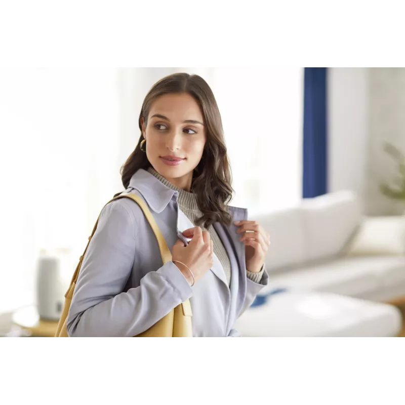 Oro drėkintuvas Philips HU2716/10 — 2 L talpa, 17 W, 220–240 V, baltas/rožinis auksas, kompaktiškas 220×220×350 mm