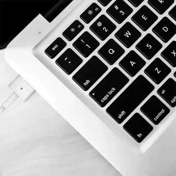 USB-C į Apple MagSafe 2 įkrovimo laidas LogiLink PA0226