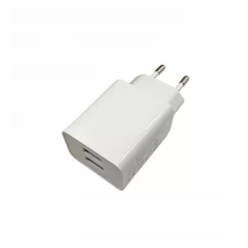 MicroConnect PETRAVEL44 mobiliojo įrenginio įkroviklis Universalus Baltas AC Vidaus