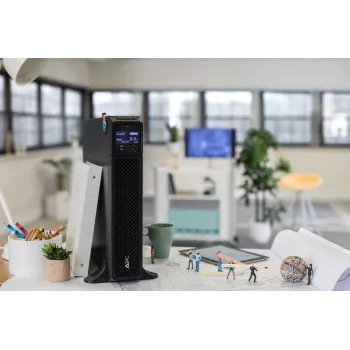 APC Smart-UPS On-Line, 3kVA, Tower, 208V/230V, 6x C13+2x C19 IEC lizdai, SmartSlot, prailgintas veikimo laikas, be bėgių komplekto