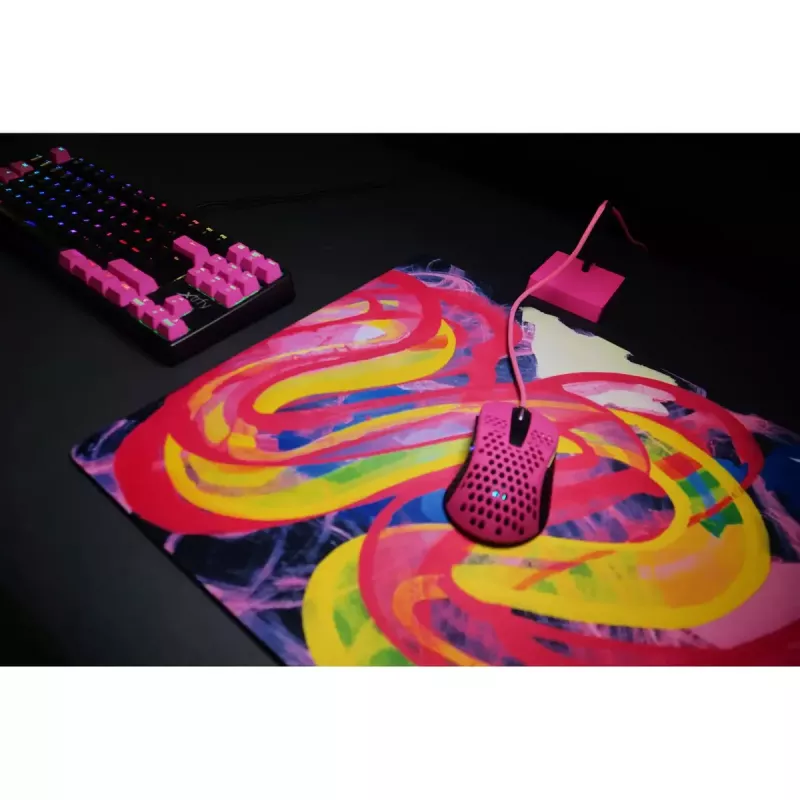 Pelės kilimėlis CHERRY XTRFY GP4 Street Pink 460×400 mm