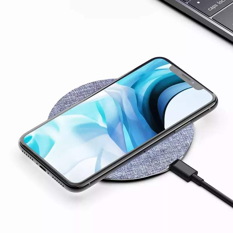 Mobiliojo įrenginio įkroviklis Devia