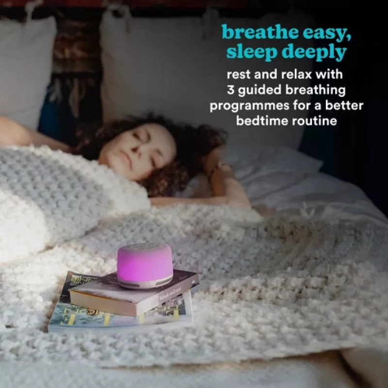 HoMedics SS-2700WH SoundSleep Aura garsų aparatas su kolonėle, Bluetooth 5.3, įkraunamas USB-C, nakties šviesa