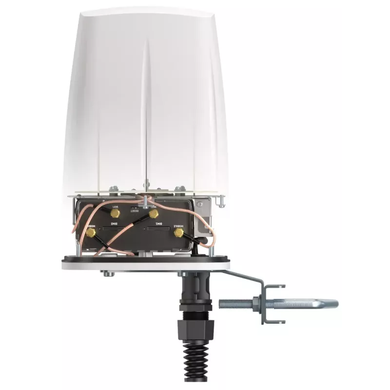 Kryptinė antena QuWireless QuSpot su dažnių juostomis LTE ir Wi‑Fi