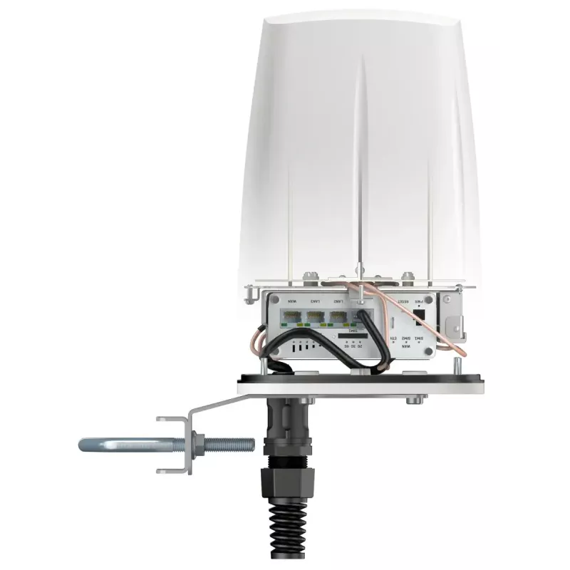 Kryptinė tinklo antena QuWireless QuSpot PoE/LAN 4 dBi, 0,694–6 GHz, vertikali poliarizacija