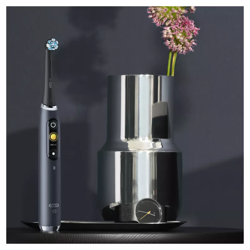 Sukamasis-osciliuojantis dantų šepetėlis Oral-B iO 80363731 Juodas Sidabrinis Suaugusiems Dantenų priežiūra Jautrūs dantys Balinimas