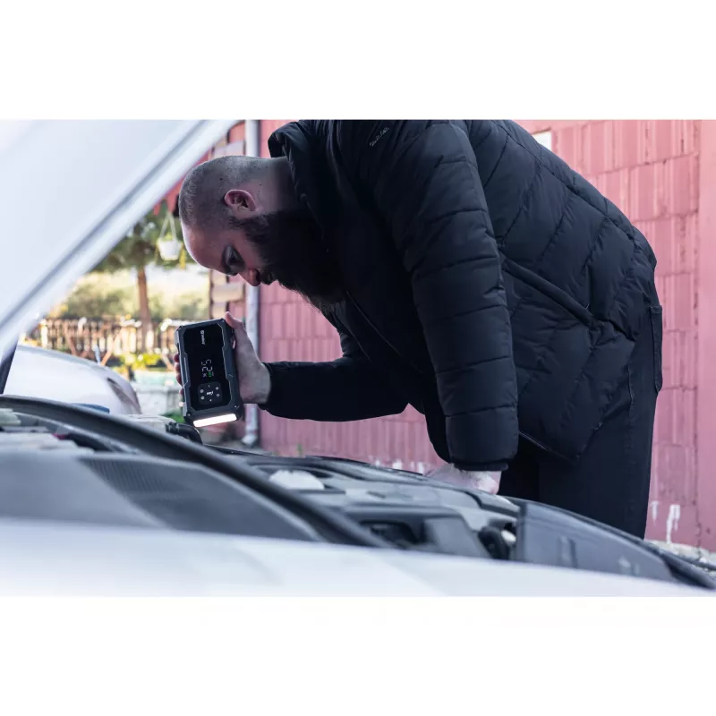 Nešiojamas užvedimo įrenginys ir padangų pompa SANDBERG Sandberg Car Jumpstarter TirePump 10000 — 800 A startas, 2 A išėjimas, 5 V USB