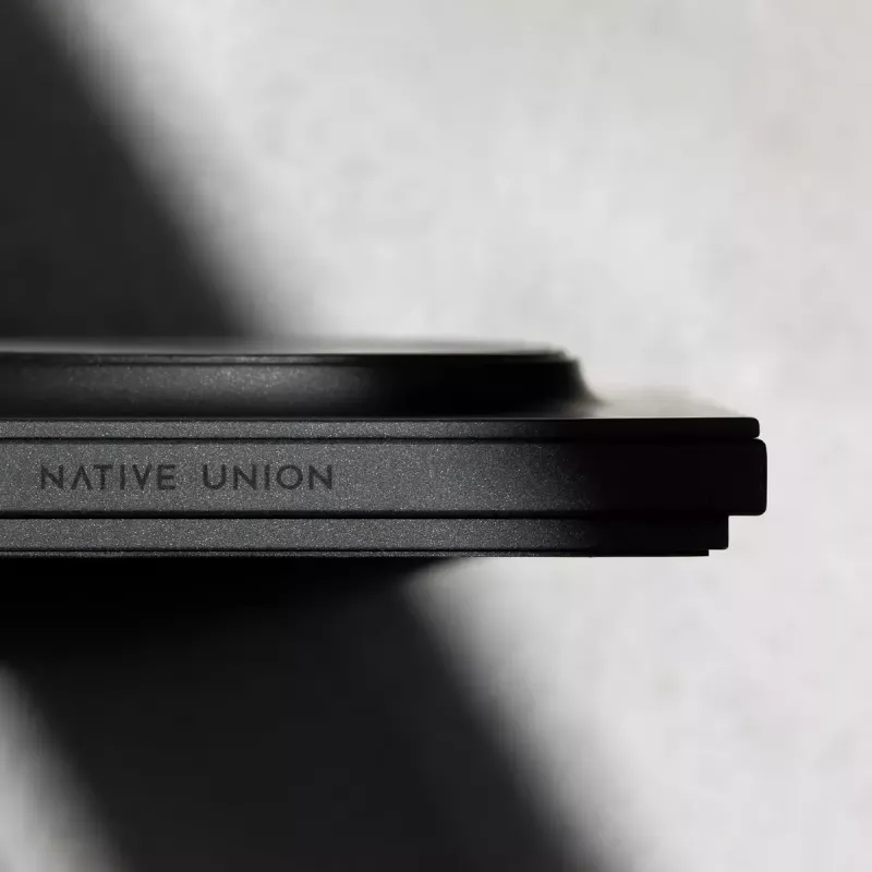 Belaidis įkroviklis Native Union Drop Magnetic juodas