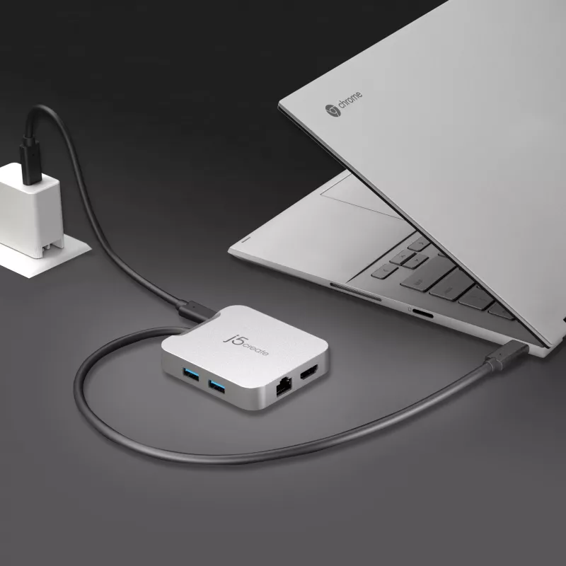 j5create JCD391 4K60 Elite USB-C® PD kelių prievadų adapteris, sidabrinis