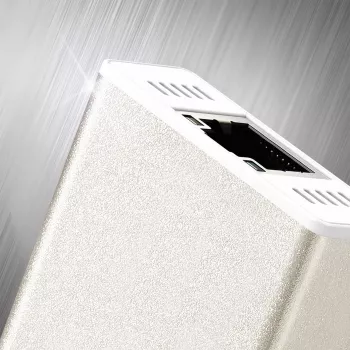 j5create JCH471 USB-C™ Gigabit Ethernet ir stotelės adapteris, metalinis šampano spalvos