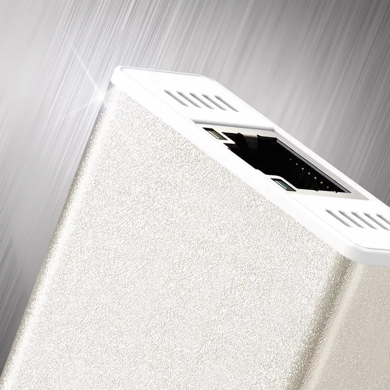 j5create JCH471 USB-C™ Gigabit Ethernet ir stotelės adapteris, metalinis šampano spalvos