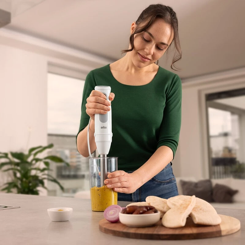 Panardomasis blenderis BRAUN MultiQuick 5 MQ 50001 M – 1000 W, nerūdijančio plieno velenas, 0,6 L indas, pilka/balta